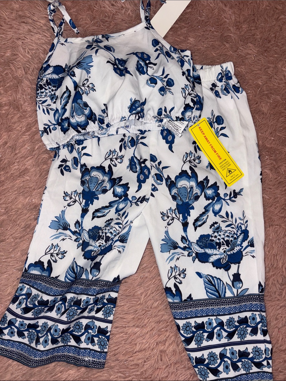 SHEIN White and Blue Floral Kids Matching Set